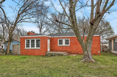2124 N Kansas Expy, Springfield, MO 65803