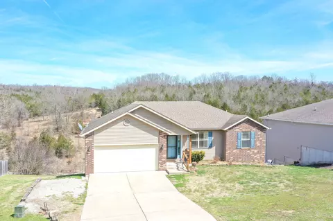 150 Whispering Meadows Pkwy, Branson, MO 65616
