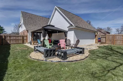 Exterior - 4410 N 8th St, Ozark, MO 65721 photo 5 of 12