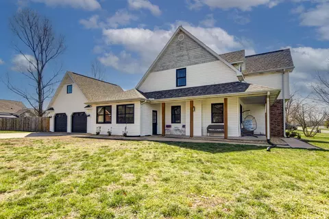 Exterior - 4410 N 8th St, Ozark, MO 65721 photo 2 of 12