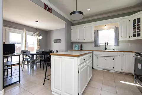 Kitchen - 4410 N 8th St, Ozark, MO 65721 photo 2 of 4