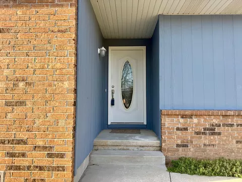 1501 W Daniels Ln, Ozark, MO 65721 photo 2