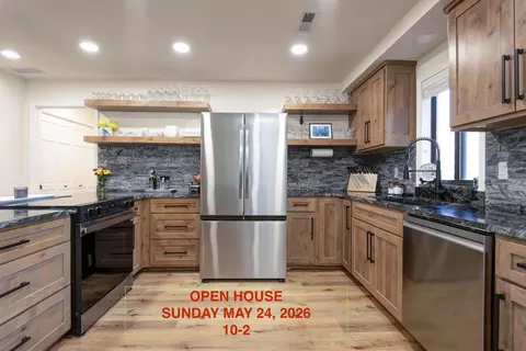 18 Bradford Pl #534, Branson, MO 65616