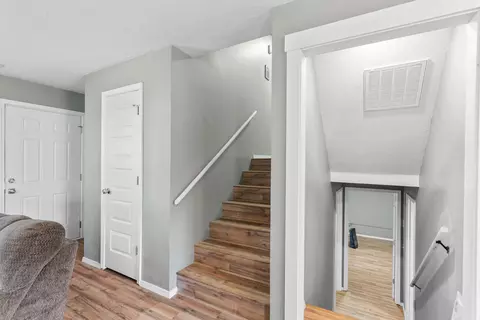 Entry Way - 1804 E Samuel J St, Ozark, MO 65721 photo 1 of 2