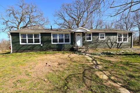 1875 E 166 Rd, El Dorado Springs, MO 64744