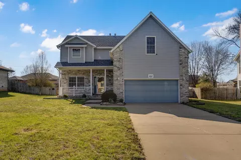 207 N Meadow St, Nixa, MO 65714