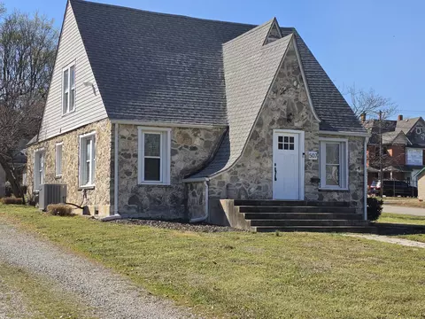 507 N Elm St, Pierce City, MO 65723