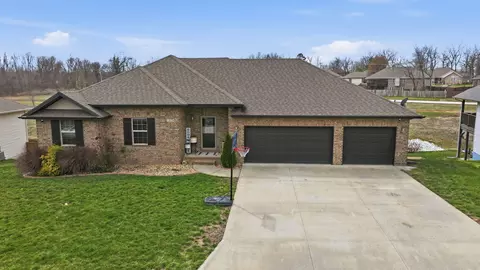 2570 E Keystone Dr, Republic, MO 65738