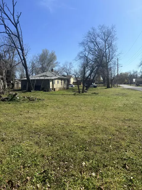 107 S Beeman St, Pineville, MO 64856 photo 31