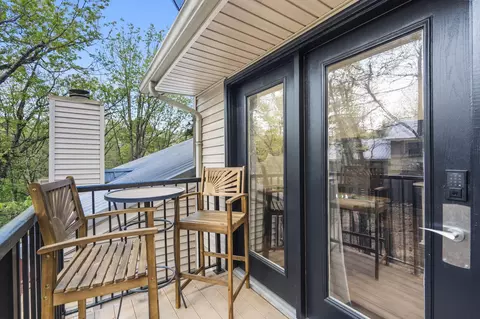 225 Ozark Mountain Resort Dr #43, Kimberling City, MO 65686