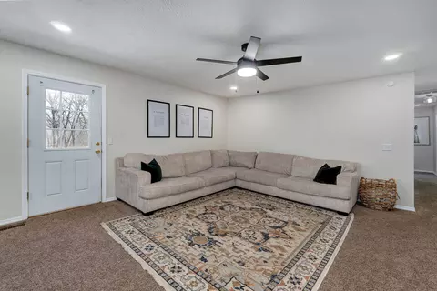 703 Becky Ln, Ozark, MO 65721 photo 8