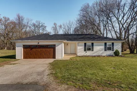 703 Becky Ln, Ozark, MO 65721