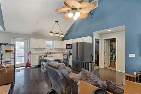 602 Oak Leaf Ct, Nixa, MO 65714 photo 3