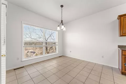 Dining - 511 Cozy Ln, Branson, MO 65616 photo 1 of 1