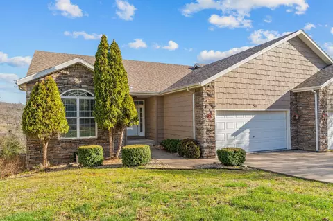 Exterior - 511 Cozy Ln, Branson, MO 65616 photo 2 of 5