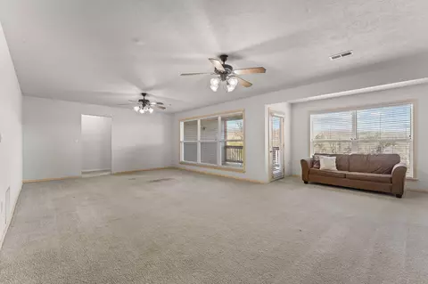 Living - 511 Cozy Ln, Branson, MO 65616 photo 6 of 8