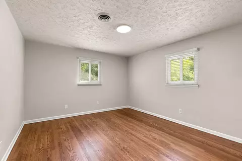 1845 S Link Ave, Springfield, MO 65804 photo 23