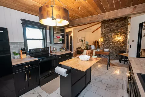 Kitchen - 6407 N 25th St, Ozark, MO 65721 photo 5 of 6