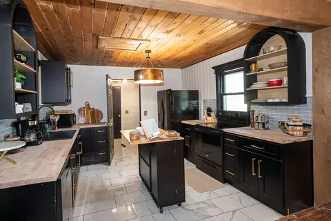 Kitchen - 6407 N 25th St, Ozark, MO 65721 photo 1 of 6