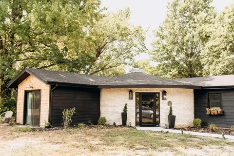 Exterior - 6407 N 25th St, Ozark, MO 65721 photo 2 of 9