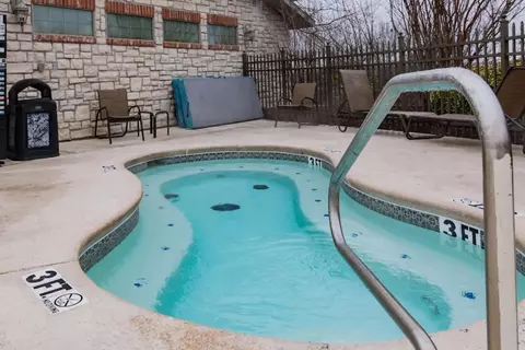 Exterior - 123 Bunker Ridge Dr #4, Branson, MO 65616 photo 8 of 9