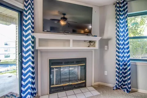Living - 123 Bunker Ridge Dr #4, Branson, MO 65616 photo 3 of 3