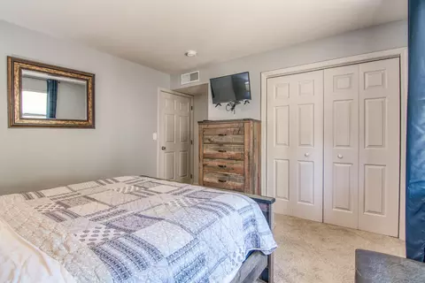 Bedroom - 123 Bunker Ridge Dr #4, Branson, MO 65616 photo 4 of 4