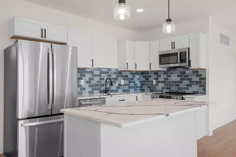 Kitchen - 129 Treehouse Ln, Branson, MO 65616 photo 3 of 6