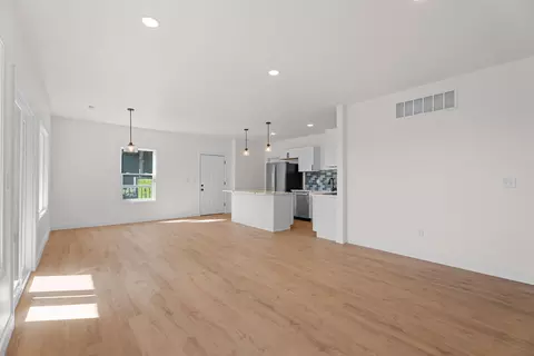 Living - 129 Treehouse Ln, Branson, MO 65616 photo 1 of 4