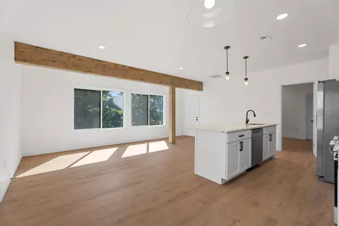 Living - 129 Treehouse Ln, Branson, MO 65616 photo 4 of 4