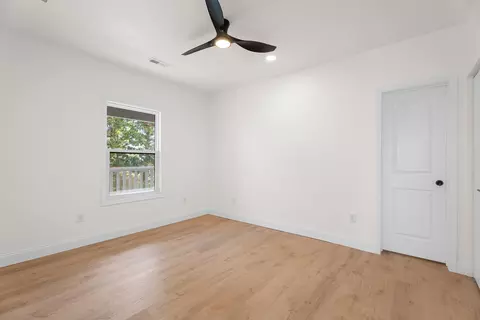 Bedroom - 129 Treehouse Ln, Branson, MO 65616 photo 6 of 9