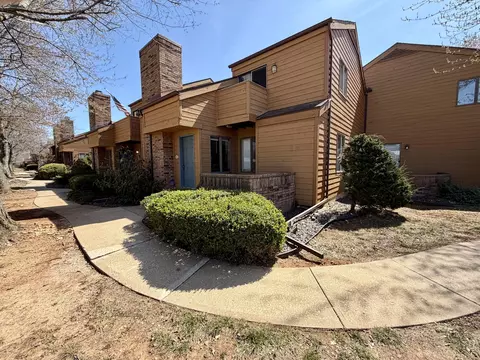 Exterior - 3440 S Delaware Ave #129, Springfield, MO 65804 photo 1 of 7