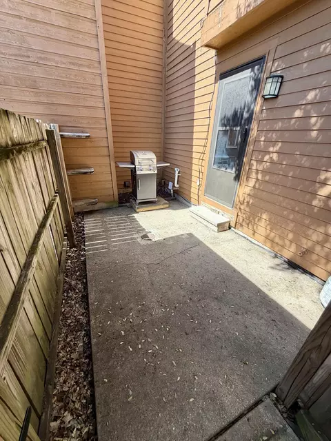 Exterior - 3440 S Delaware Ave #129, Springfield, MO 65804 photo 3 of 7
