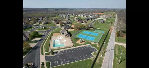 View/Area - 1765 W Gaslight Dr, Springfield, MO 65810 photo 3 of 3