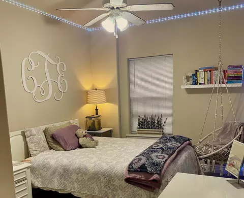 Bedroom - 3249 S Creekside Dr, Springfield, MO 65807 photo 6 of 8