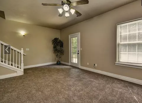 Living - 3249 S Creekside Dr, Springfield, MO 65807 photo 9 of 10