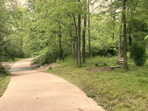 Other - 3249 S Creekside Dr, Springfield, MO 65807 photo 10 of 11