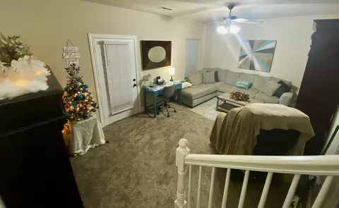 Living - 3249 S Creekside Dr, Springfield, MO 65807 photo 6 of 10