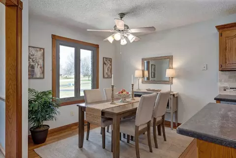 Dining - 1476 E Peartree Dr, Ozark, MO 65721 photo 2 of 3