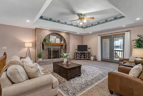Living - 1476 E Peartree Dr, Ozark, MO 65721 photo 4 of 10