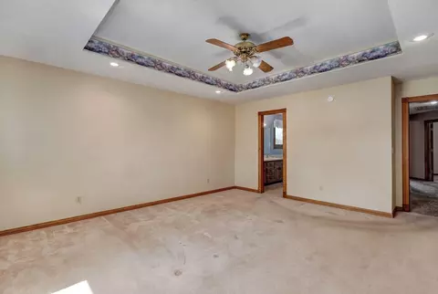 Bedroom - 1476 E Peartree Dr, Ozark, MO 65721 photo 2 of 9