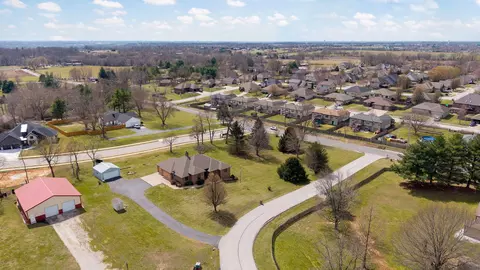 View/Area - 1476 E Peartree Dr, Ozark, MO 65721 photo 2 of 6