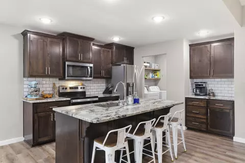 Kitchen - 208 E Seminole St, Strafford, MO 65757 photo 3 of 5