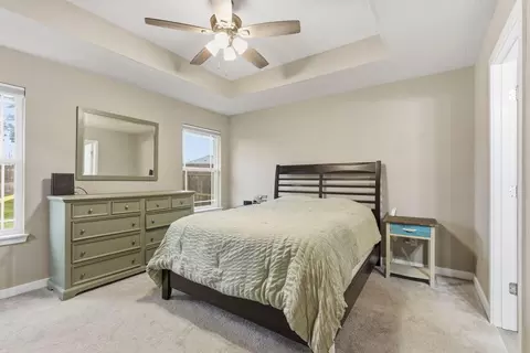 Bedroom - 208 E Seminole St, Strafford, MO 65757 photo 2 of 4