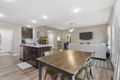 Other - 208 E Seminole St, Strafford, MO 65757 photo 2 of 7