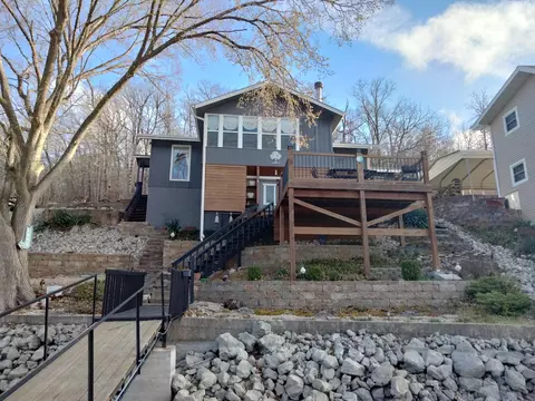 1098 Jupiter Rd, Camdenton, MO 65020