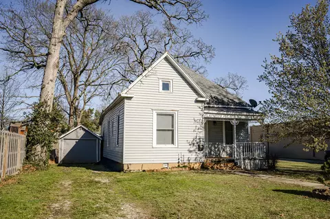 917 7th St, Monett, MO 65708 photo 4