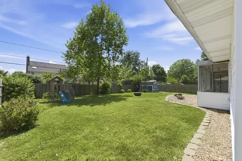Exterior - 3056 E Rocklyn Rd, Springfield, MO 65804 photo 5 of 8