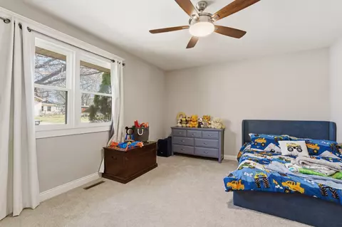 Bedroom - 3056 E Rocklyn Rd, Springfield, MO 65804 photo 3 of 4