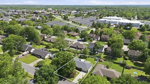 View/Area - 3056 E Rocklyn Rd, Springfield, MO 65804 photo 1 of 5
